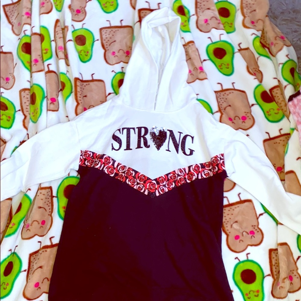 Comfy hoodie good to wear in fall and spring